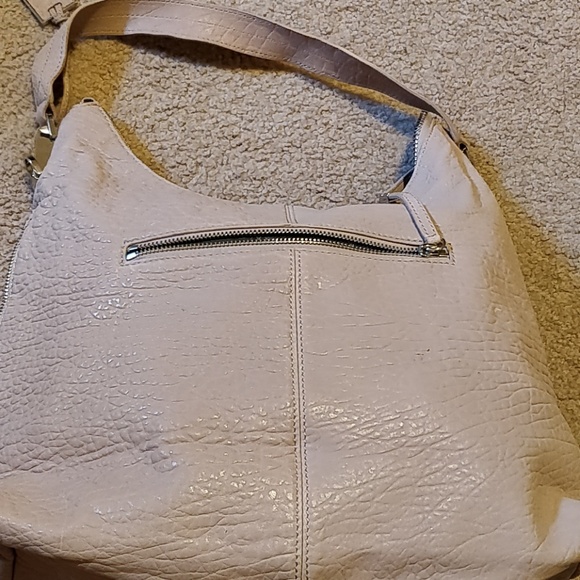 * Vince Camuto Riley Clay Leather Hobo Blush - Picture 4 of 8